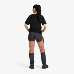 Camper Tee Women Black -Pause Camping 144a532c 96fd 4c20 a649 04b5d7dc55a8 scaled