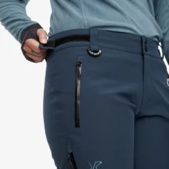 Cyclone Rescue Trousers Women Moonlit Ocean -Pause Camping 2d41c54f cae1 4b69 8b7c b3ff2d234176 scaled