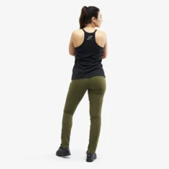 Boulder Tank Women Black 7 Boulder Tank Women Black -Pause Camping 2db4c9d0 975f 4a8f 8ea3 9e0ec3771097 scaled