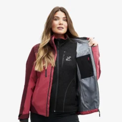 Silence Proshell Jacket Women Earth Red -Pause Camping 31d5ea97 389b 4470 a530 26218cca7fe9 scaled