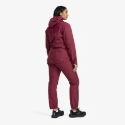 Typhoon Trousers Women Ruby -Pause Camping 3204abfc ad7c 4ade 8230 ecec22b04a41 scaled