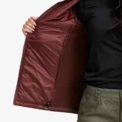 Radical Insulate Jacket Women Earth -Pause Camping 36c9fce8 90c3 422f b423 c3506363d7ab scaled