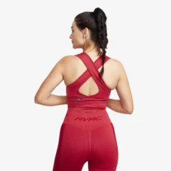 Descent Seamless Top Women Holly Berry -Pause Camping 527e2b0f 0c57 44f7 ae40 efb9147c8070 scaled