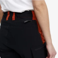 Wander Pro Shorts Women Autumn -Pause Camping 575bc2ce e8ad 46a6 b24d 70d7f647d446 scaled