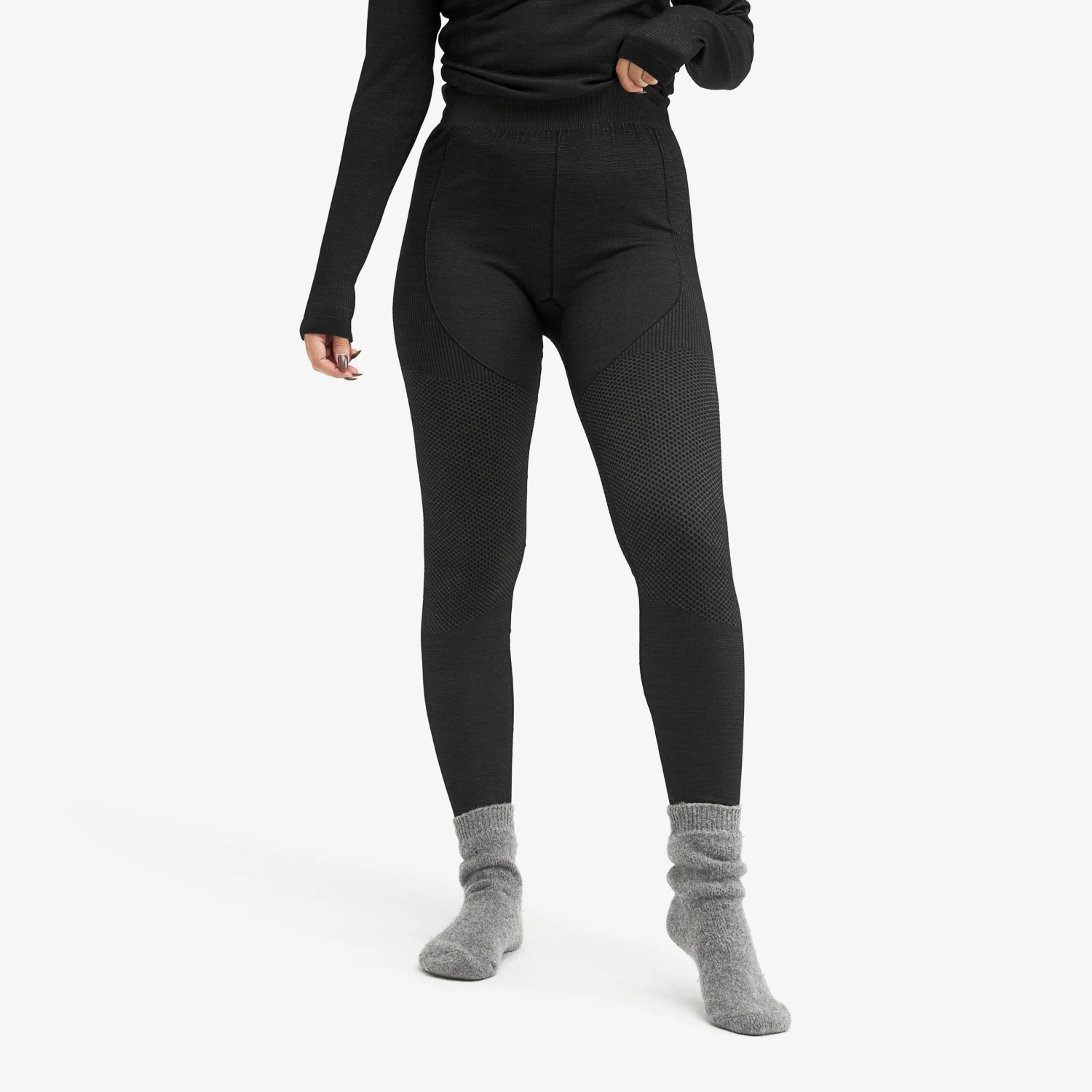 Fuse Merino Base Layer Set Women Anthracite 4 Fuse Merino Base Layer Set Women Anthracite - Image 4