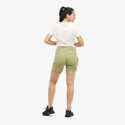 Hike & Dive Shorts Women Aloe -Pause Camping 61c2e549 dfe4 46a7 a4a8 3295a615f186 scaled