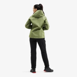 Cyclone Rescue Jacket 2.0 Women Pine Green -Pause Camping 71b31f82 a476 42cd a6e2 1d06692876bc scaled