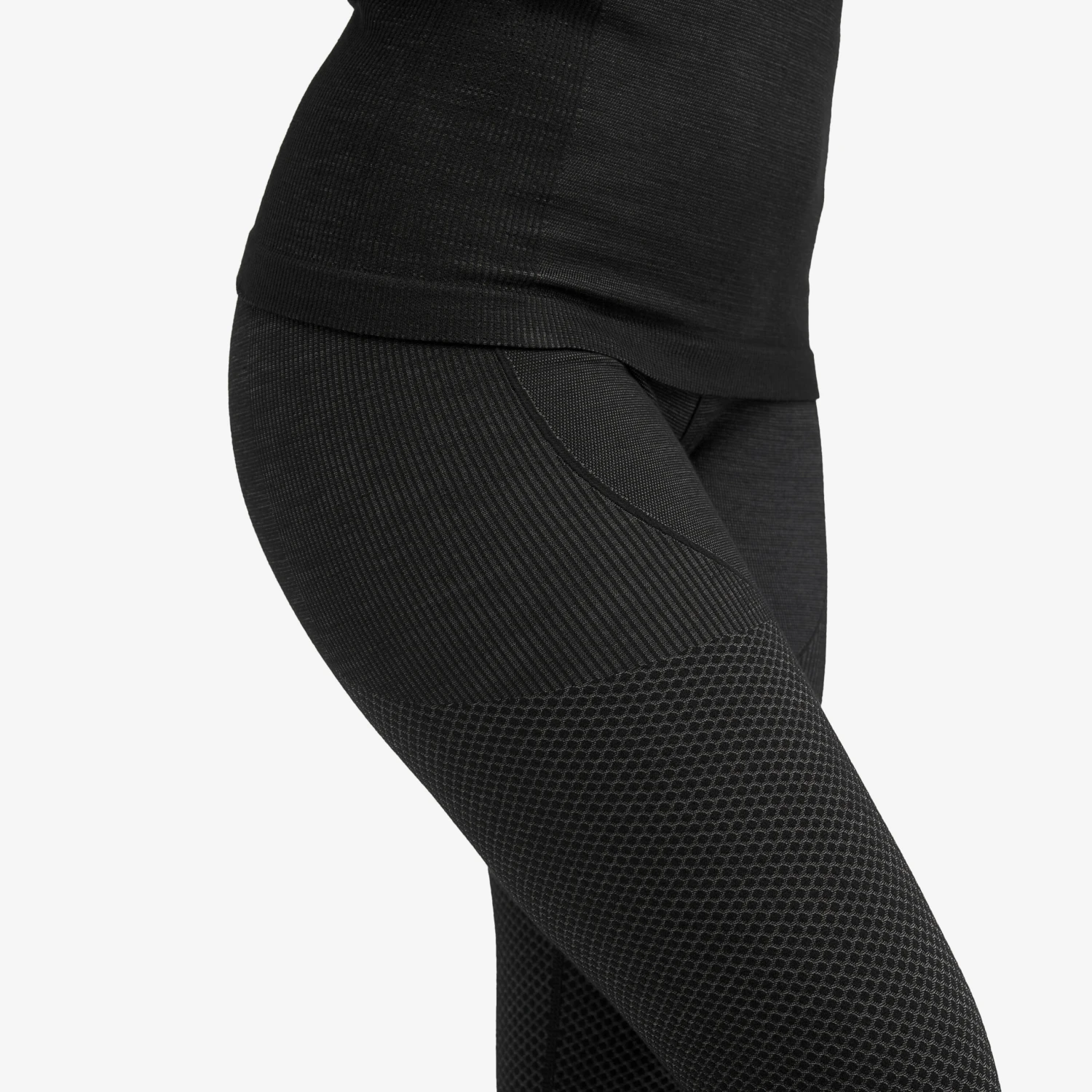 Fuse Merino Base Layer Set Women Anthracite 6 Fuse Merino Base Layer Set Women Anthracite - Image 6