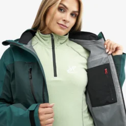 Silence Proshell Jacket Women Deep Teal 2.0 -Pause Camping 75851983 f202 4e27 8ae7 34b0d370f360 scaled
