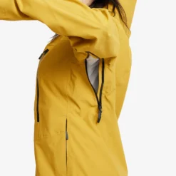 Whisper Jacket Women Lemon Curry -Pause Camping a0edfcbc cb13 4784 bf09 40394801247c scaled