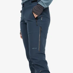 Cyclone Rescue Trousers Women Moonlit Ocean -Pause Camping b93ca239 8bdc 4afe b69e 17a49948a6fe scaled