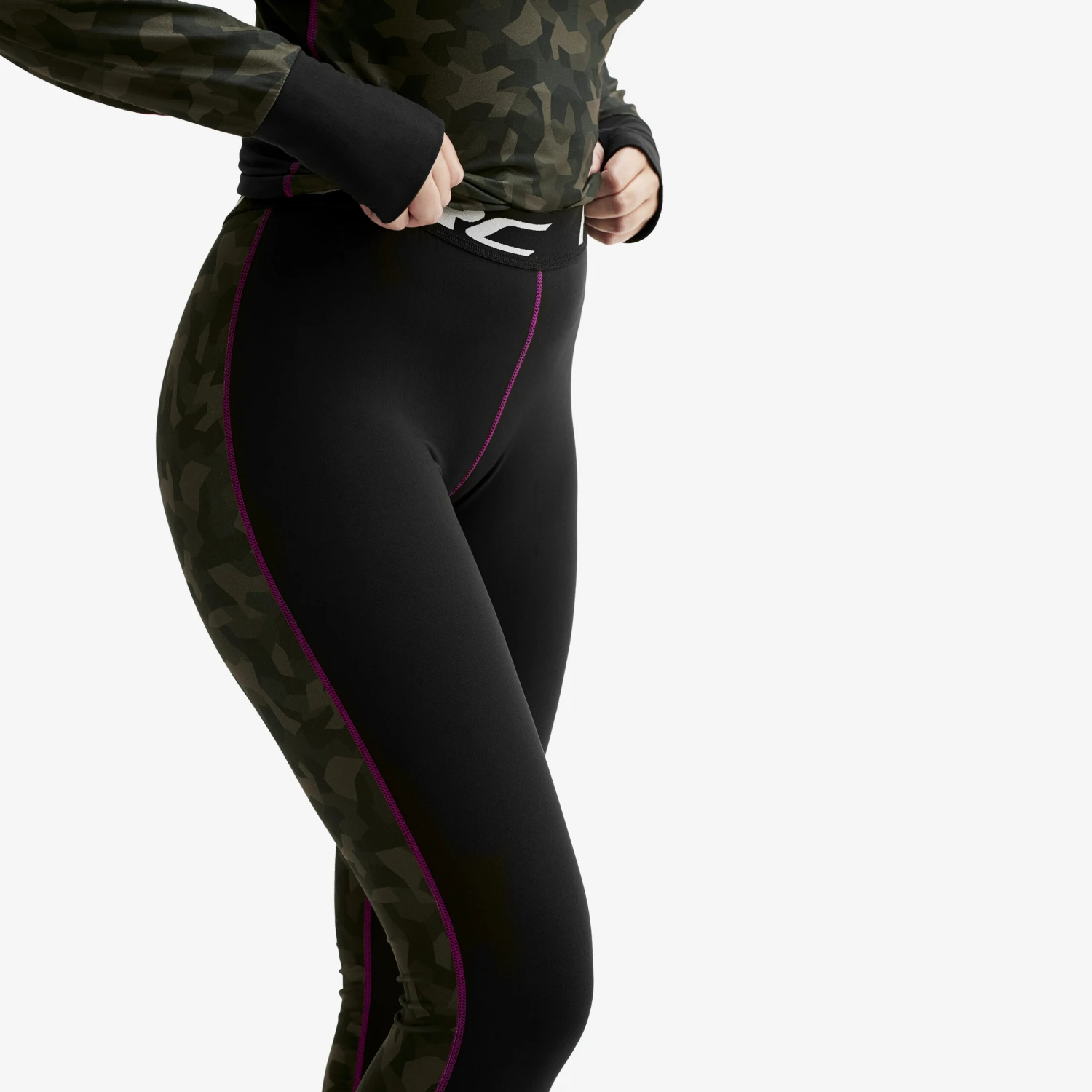 Sneaky Balaclava Base Layer Set Women Hunter 4 Sneaky Balaclava Base Layer Set Women Hunter - Image 4