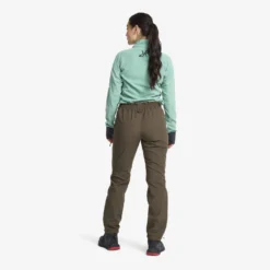 Whisper Trousers Women Mud -Pause Camping d06e05a7 d49d 43f7 92e7 7e986e8a411f scaled
