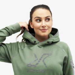 Bivouac Hoodie Women Dusty Green -Pause Camping da00caaf dce3 464a a657 882e283169fe scaled