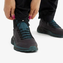 RVRC GP Pro Trousers Women Anthracite/Porcelain -Pause Camping dee930ea 481d 4022 8961 6edbcf4f3097 scaled