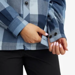 Insulated Shirt Women Stellar -Pause Camping fdc2b4e8 3efb 4d6f 8fe1 254fa06b5209 scaled