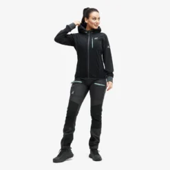 Trekker Hoodie Women Black 7 Trekker Hoodie Women Black -Pause Camping fe206c07 5490 43fa be23 9ee543c39a3b scaled